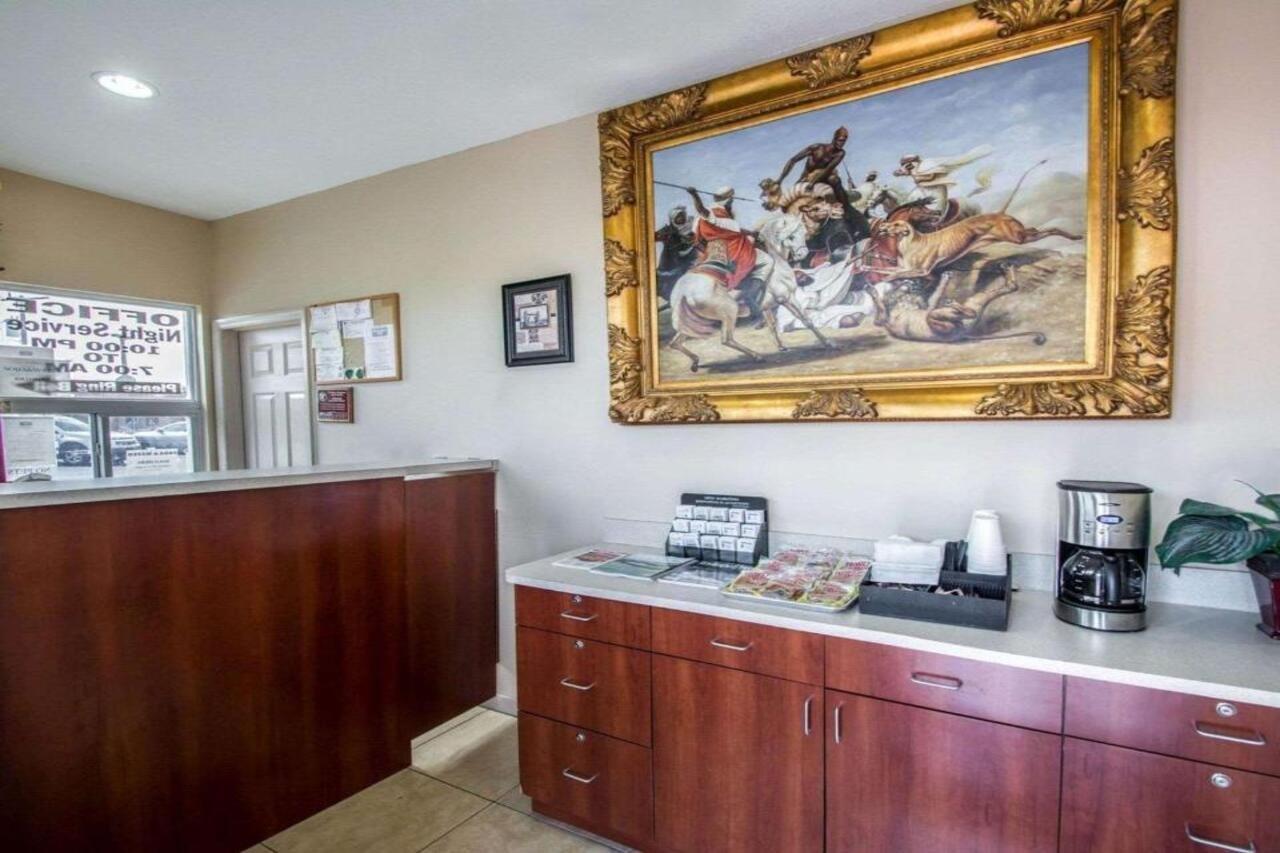 Rodeway Inn Fort Pierce Us Highway 1 Екстериор снимка