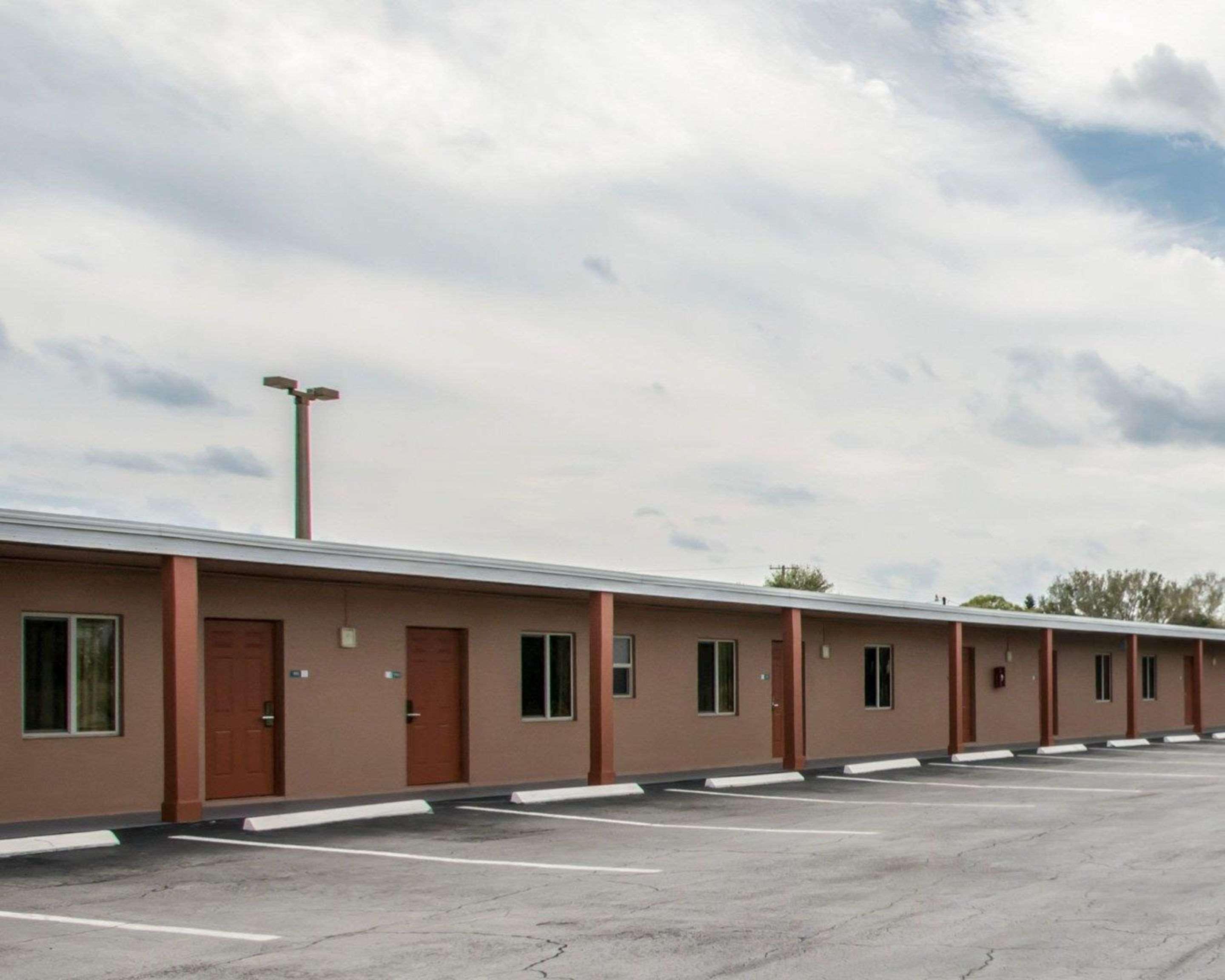 Rodeway Inn Fort Pierce Us Highway 1 Екстериор снимка