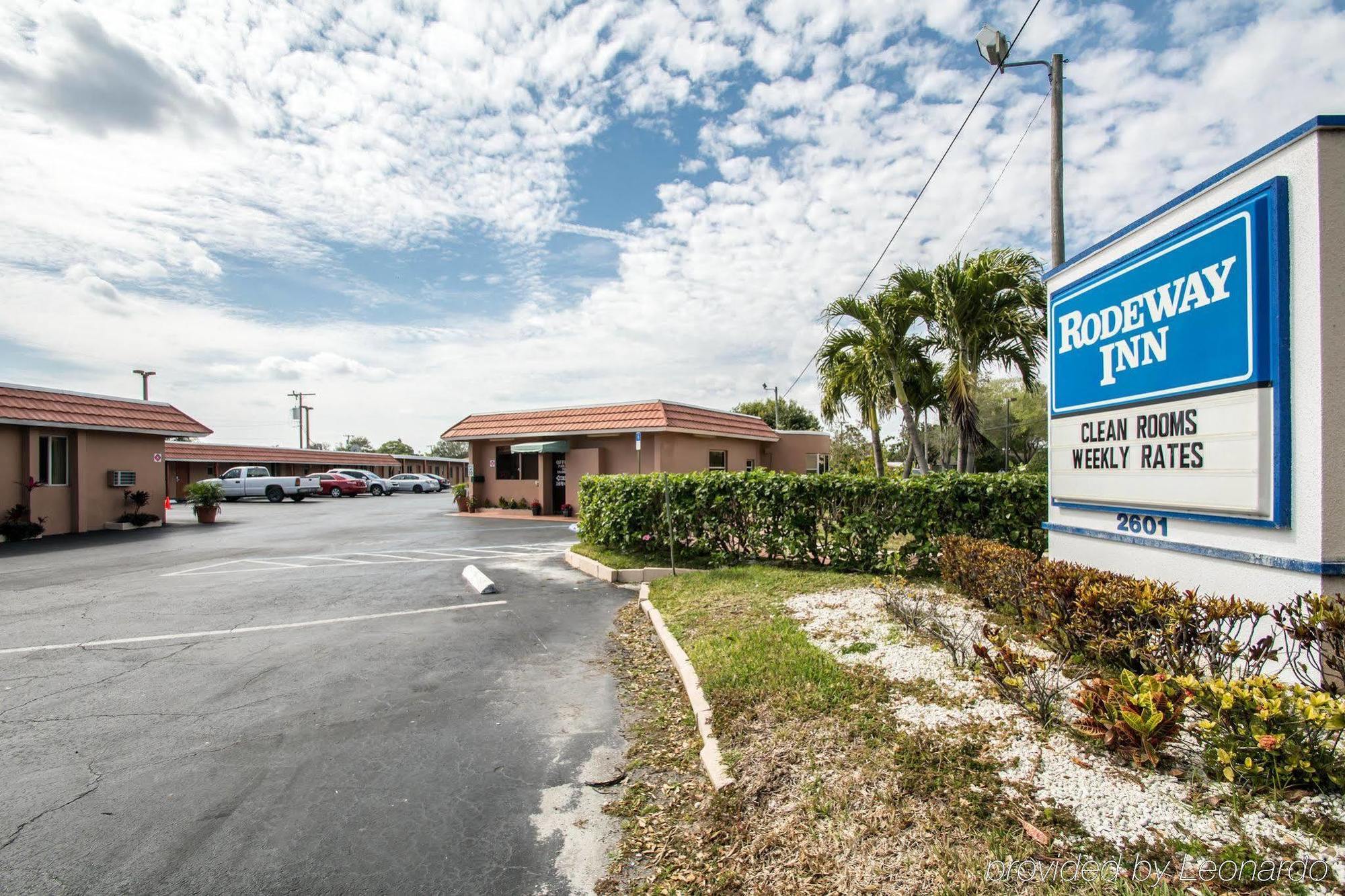 Rodeway Inn Fort Pierce Us Highway 1 Екстериор снимка