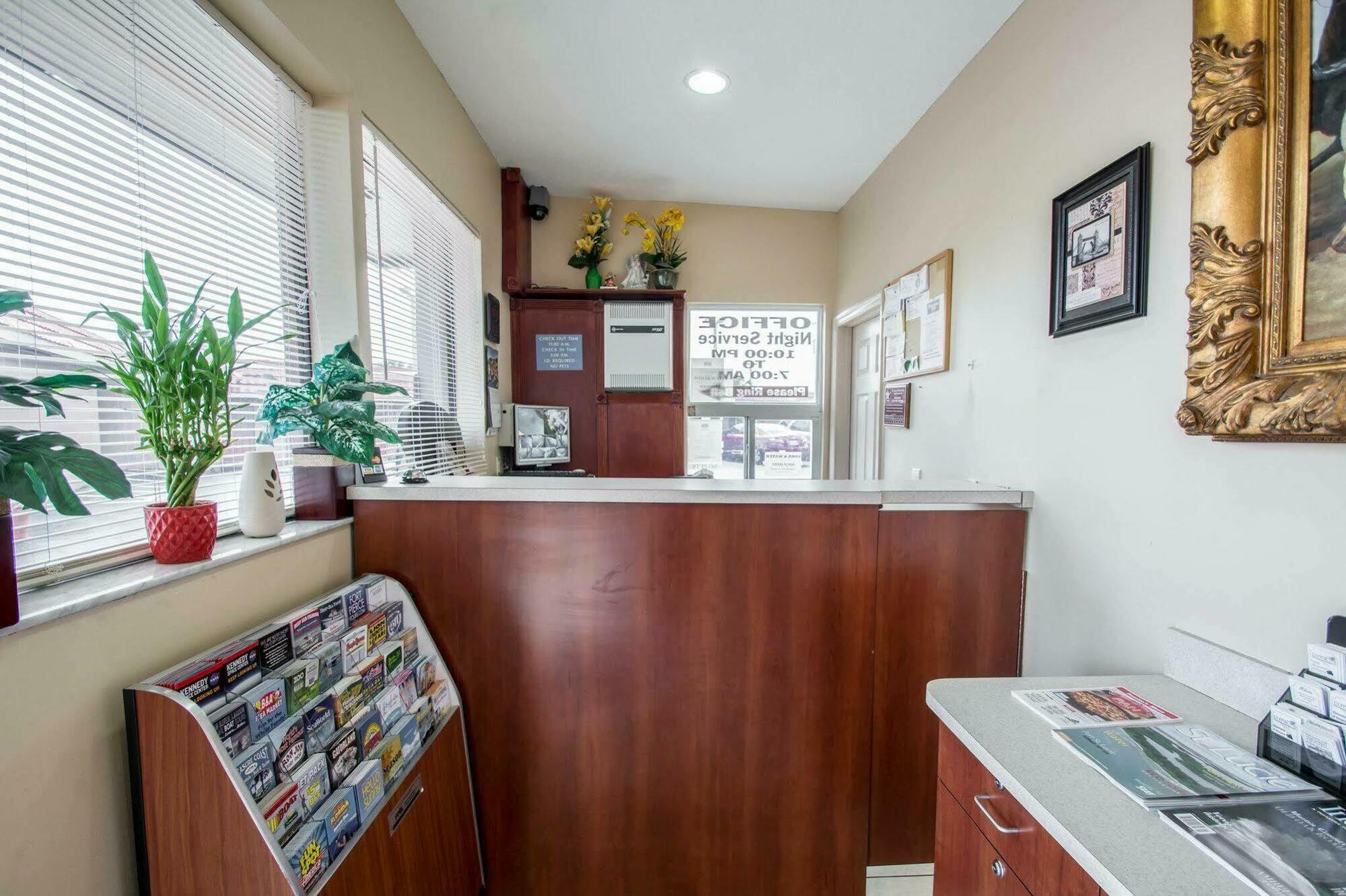 Rodeway Inn Fort Pierce Us Highway 1 Екстериор снимка